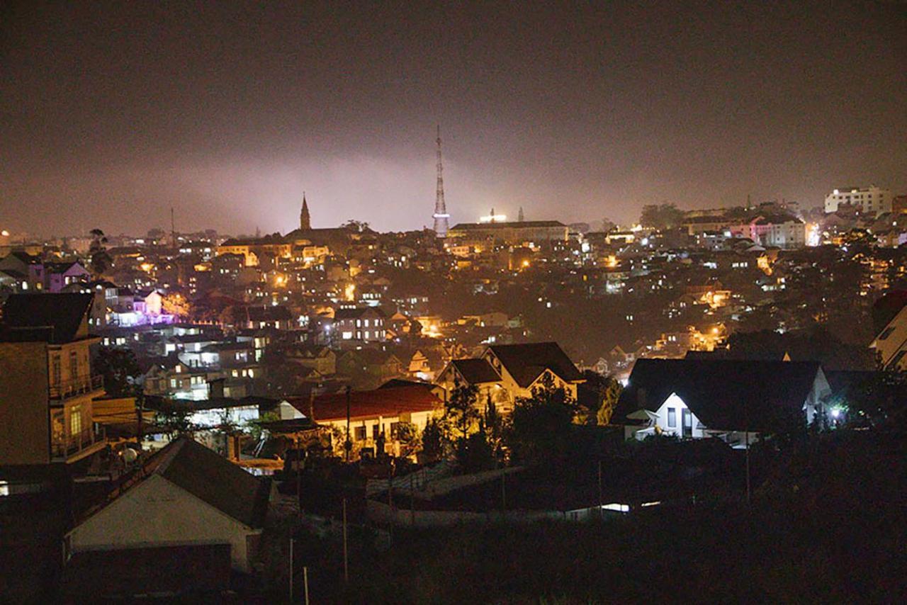 Отель An Garden Dalat Экстерьер фото