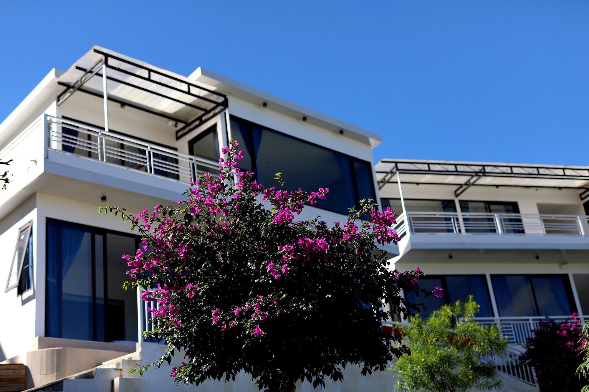 Отель An Garden Dalat Экстерьер фото